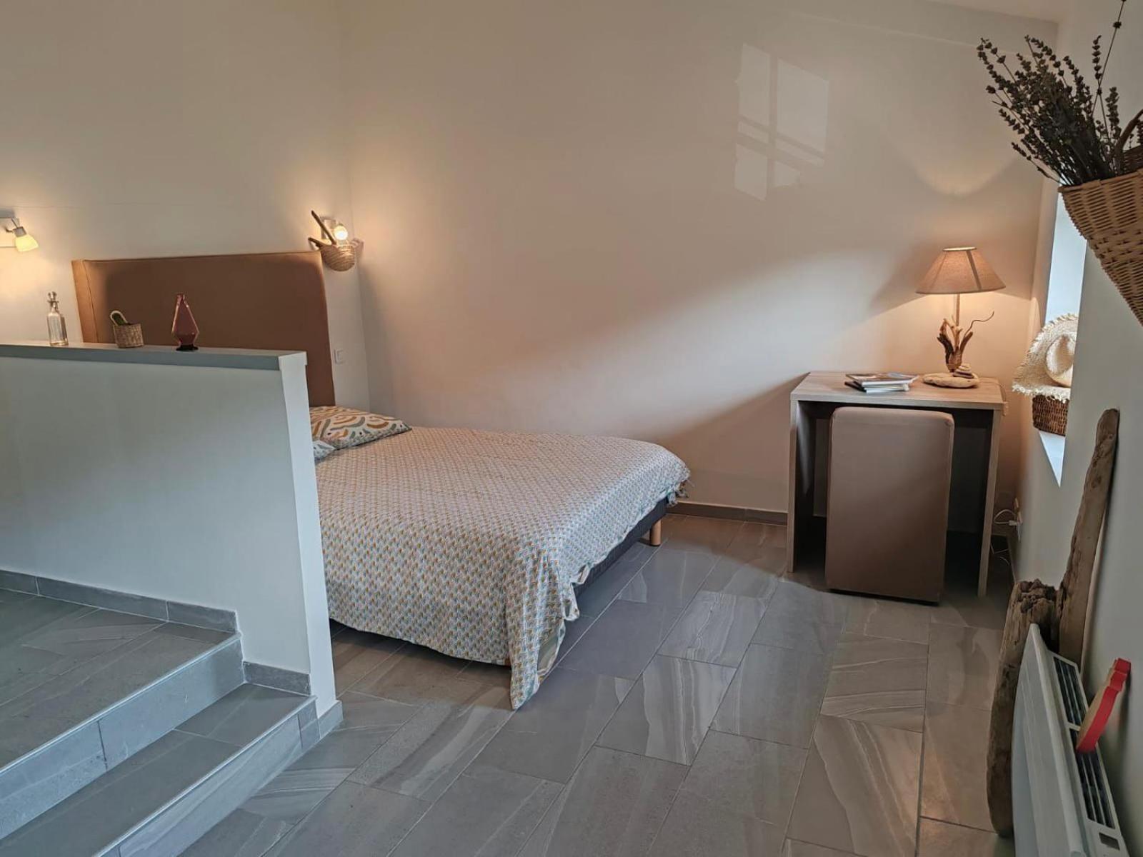 Auberge Du Bourguet Brenon Екстериор снимка
