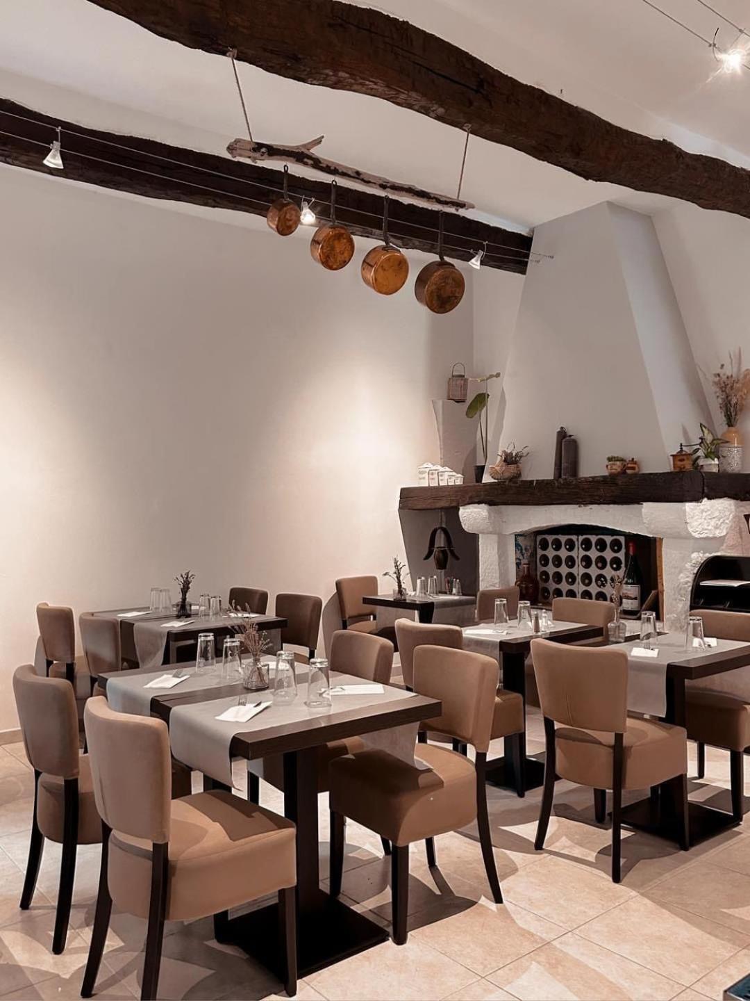 Auberge Du Bourguet Brenon Екстериор снимка